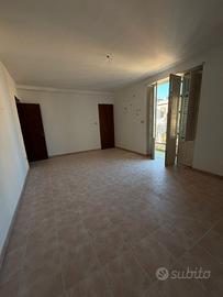 V/1320 Terzo piano in piccolo stabile