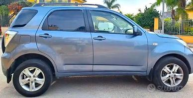auto DIHATSU TERIOS