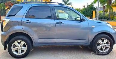 auto DIHATSU TERIOS