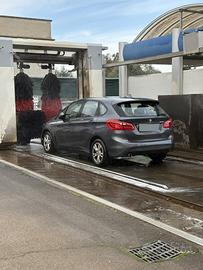 BMW 216d active tourer appena tagliandata