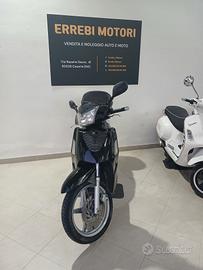 Kymco People S 200