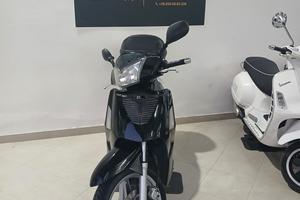Kymco People S 200