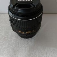 Obiettivo Nikon 18/55 pari al nuovo