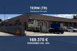 Immobile in asta di 650 m² a Terni