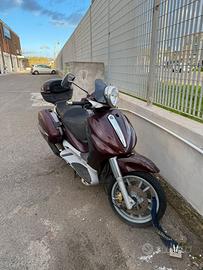 Piaggio Beverly 500