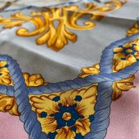 Foulard in seta