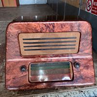 Radio phonola 575 del 1945 vintage