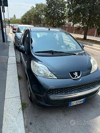 Peugeot  107 CLIMA 88.000km frizione Nuova