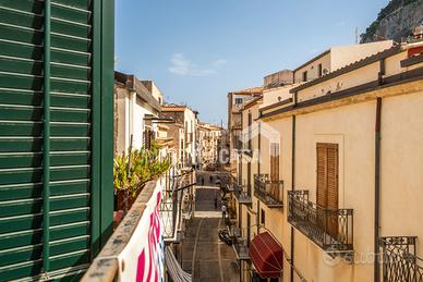 Elegante appartamento panoramico nel cuore storico