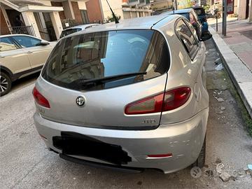 Alfa romeo 147