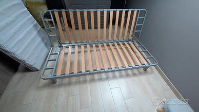 Divano letto con doghe in legno misure 200X140