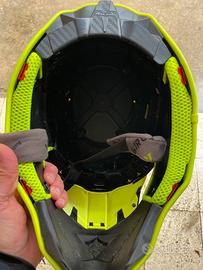 Casco Airoh Twist fluo