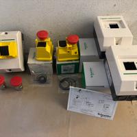 SCHNEIDER ELECTRIC pulsanti di emergenza