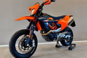 KTM 690 SMC R 79CV MODEL 2027 UFFICIALE KTM UNIPRO