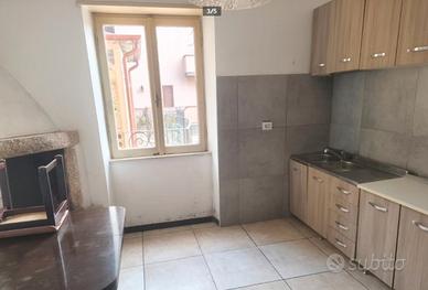 TOLFA QUADRiLOCALE ARREDATO E BEN COLLEGATO