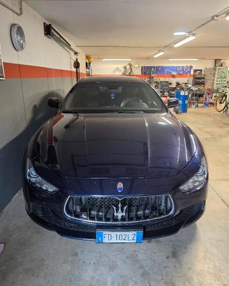 maserati ghibli 