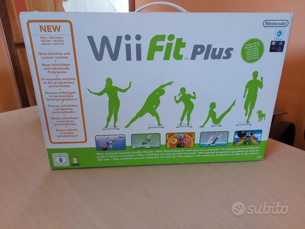 Wii Fit Plus Board usato  Imperia