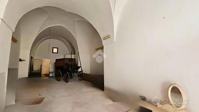 5 LOCALI A GALATONE
