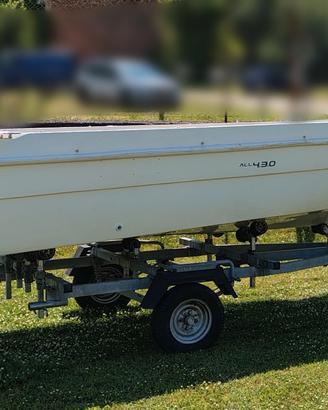 Lancia Allegra 4.30 Yamaha 9.9 carrello