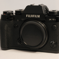 Fujifilm X-T1 Mirrorless - 5000 scatti