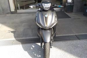 PIAGGIO Beverly 310 S NEW - 25Th Anniversary