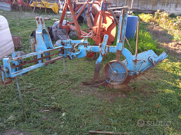 Aratro Nardi x trattore da 50 CV in sù