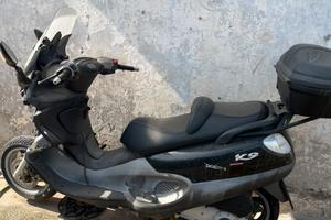 Piaggio X9