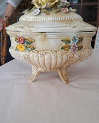 Oggettistica varia in ceramica