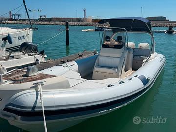 Nuova Jolly king 820+2 motori evinrude 225