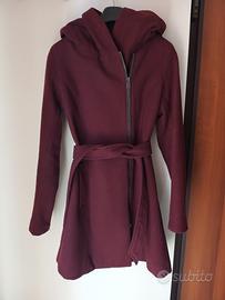 cappotto con cappuccio 