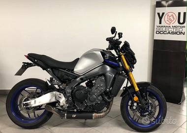 YAMAHA MT-09 NAKED