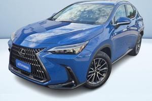 Lexus NX 2.5 hybrid Business 4wd e-cvt