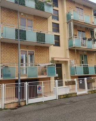 Appartamento di 126 m² con 4 locali e box auto a P