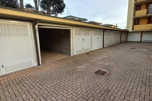 Ampio Box Doppio - Via Borsellino, Trecate (NO)