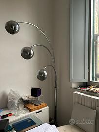 Lampada  a 3 archi di Goffredo Reggiani