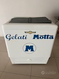 Freezer pozzetto Vintage