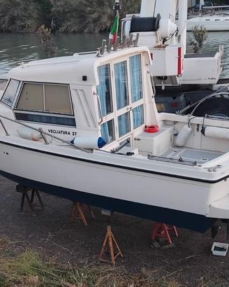 VEGLIATURA 27 motori: 2x200 hp YANMAR