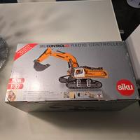 Siku Control 32 escavatore Liebherr R980