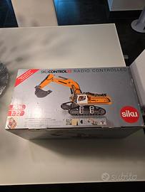 Siku Control 32 escavatore Liebherr R980