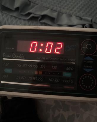 Radio sveglia Pierre Cardin AM/FM vintage