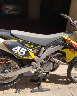 SUZUKI RMZ 450