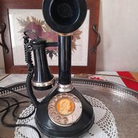 telefono d'epoca in stile "candelabro" 
