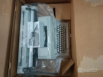 Olivetti Linea 98 Macchina da scrivere nuova inton