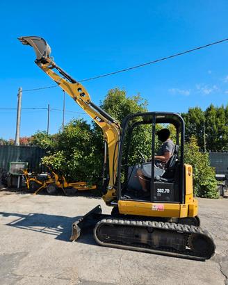 E245 - ESCAVATORE CATERPILLAR 302.7