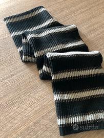 Sciarpa grande, Scialle Benetton nero/grigio/oro