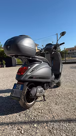 Vespa Sprint 150 ABS – 2016 – 16.000 km