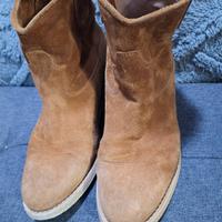 scarponcini camoscio 