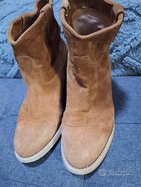 scarponcini camoscio 