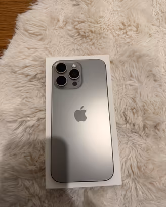 iPhone 16 Pro Max 256GB Titanio Naturale