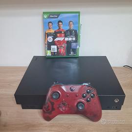 xbox one X in 4K da 1TB+ joystick+1  gioco 